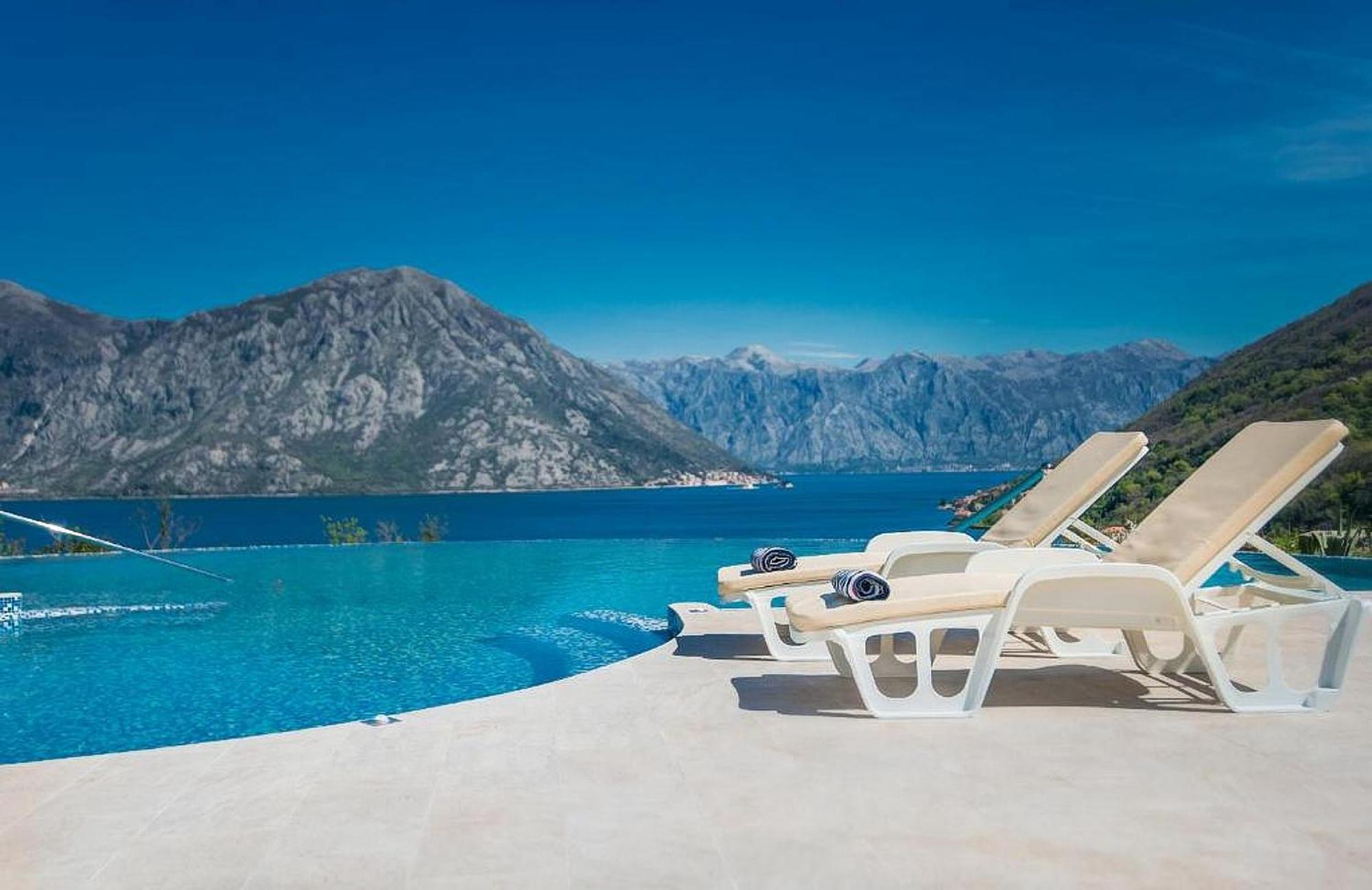 Lavander Bay C03 *
